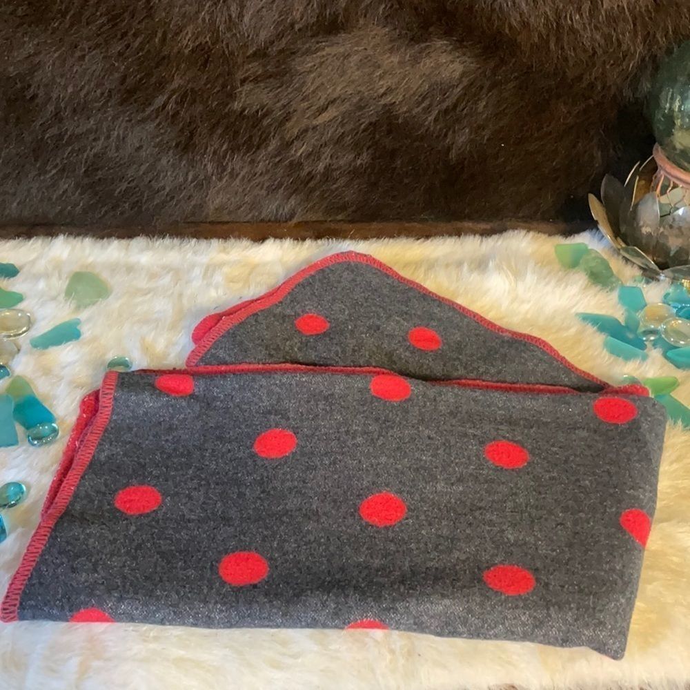 David Fussenegger baby blanket (4834)
